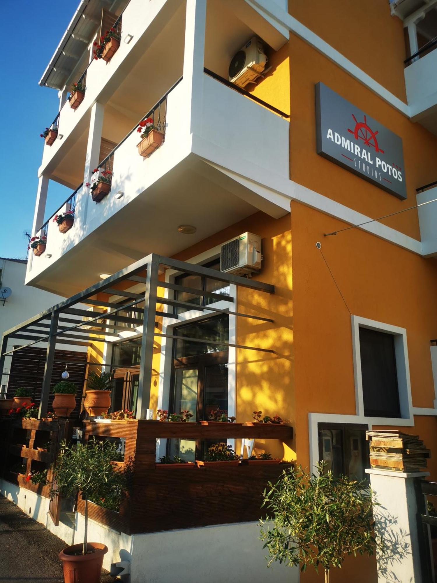 Admiral Studios Potos Exterior foto